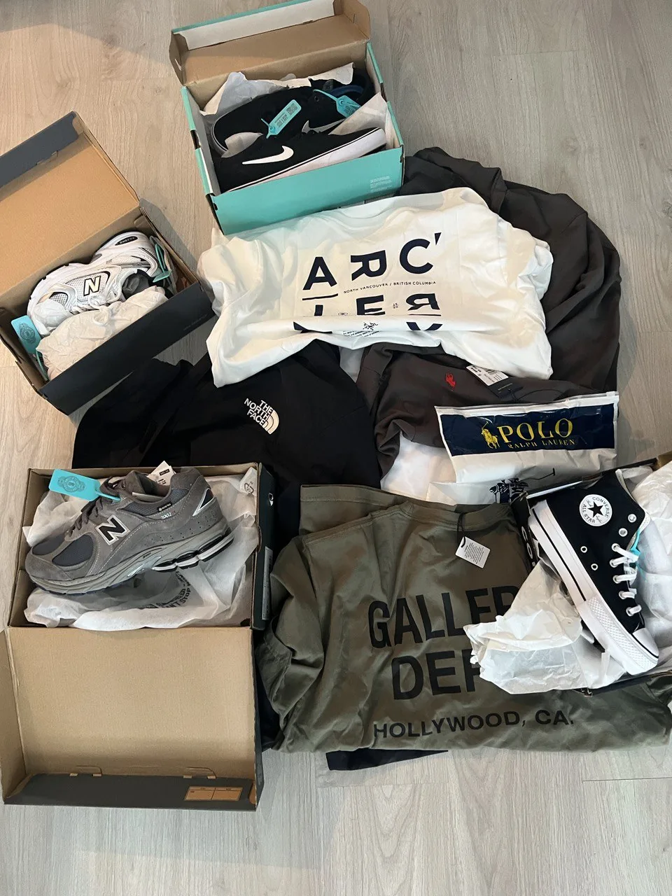 New Balance Nike и одежда из зарубежной закупки